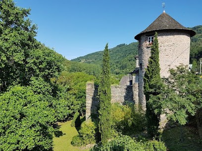 Le Manoir des Pélies, Chambre d'Hôtes à Conques-en-Rouergue