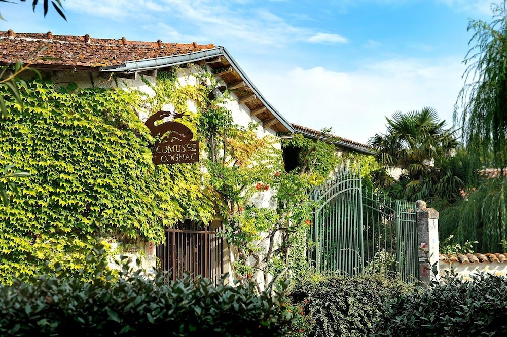 Le Logis Des Bessons, Maison d'Hôtes à Migron