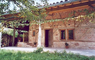 Le Verger D'Antonine, Chambre d'Hôtes à Cruzilles-lès-Mépillat