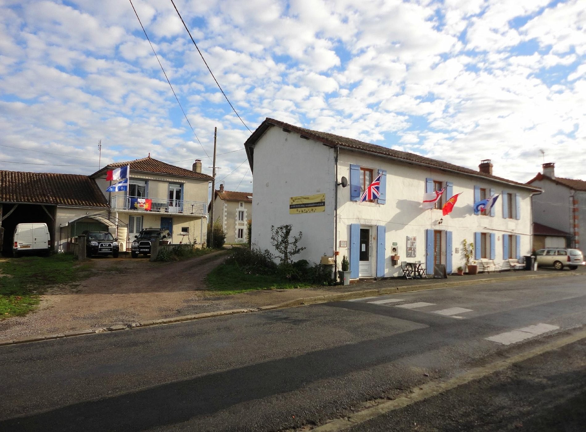 Comme Je Trouve, Chambres D'hotes., Chambre d'Hôtes à Hiesse