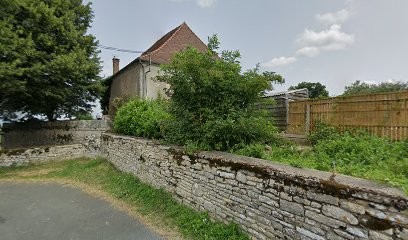CHAMBRES D'HÔTES AVEC VUE PANORAMIQUE AU SOMMET DU PÉRIGORD, Chambre d'Hôtes à Tourtoirac
