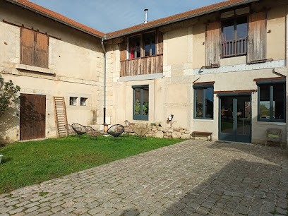 Au domaine d'Adam - anciennement La Ferme Modèle, Chambre d'Hôtes à Châtillon-la-Palud