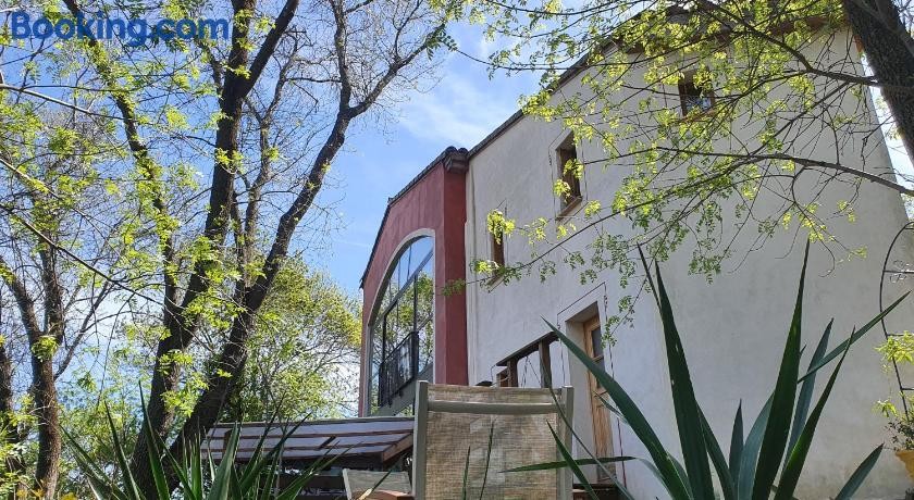 Le Bois Des Frenes, Chambre d'Hôtes à Montarnaud