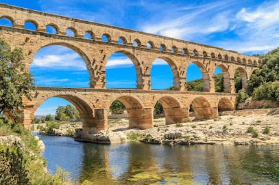 Maison Maluvi, Location de Vacances à Vers-Pont-du-Gard
