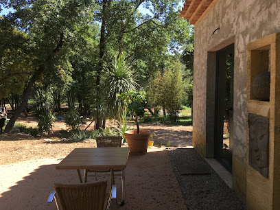 Baan Mai Pai, Chambre D'hôtes à Grimaud