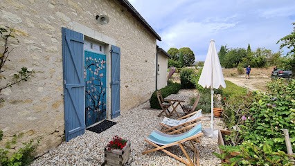 Les Terrasses Suite et Loft de Campagne, Chambre d'Hôtes à Avon-les-Roches
