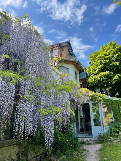 Le Manoir Des Sens, Chambre d'Hôtes à Bergheim