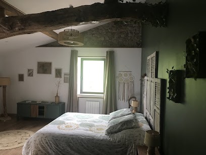 Étang aux trois tilleuls, Location de Vacances à Ronno