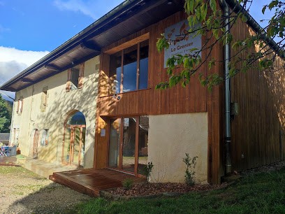 Le Grenier, Chambre d'Hôtes à Thusy