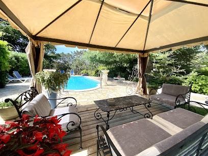 Le Cottage du Bérange, Location de Vacances à Saint-Brès