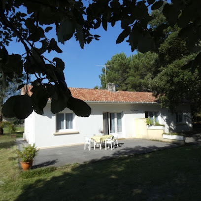 Mora Claude, Location De Vacances à Soustons