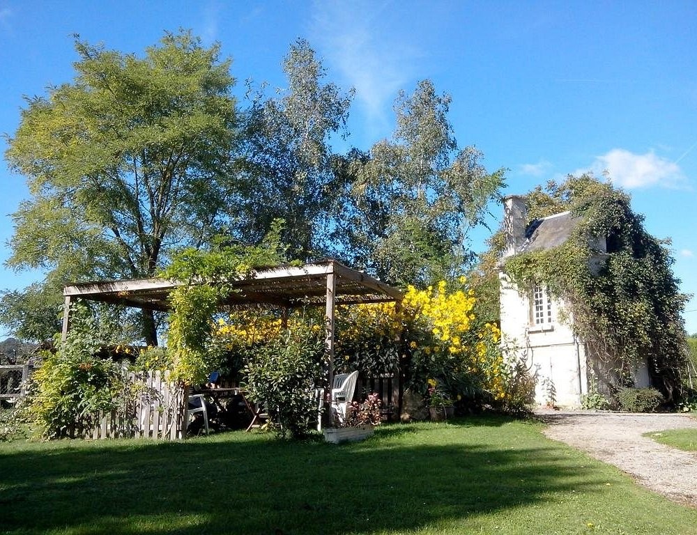 Le Moulin de Laval, Chambre d'Hôtes à Cuisy-en-Almont