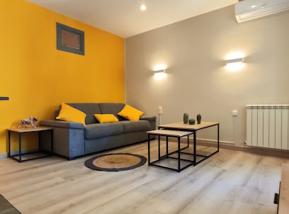 Chez Léon - Appartement 3/5 Personnes, Location De Vacances à Loupian