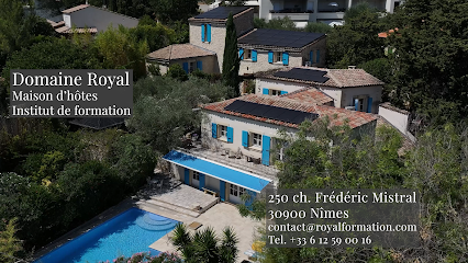 Domaine Royal, Chambre D'hôtes à Nîmes