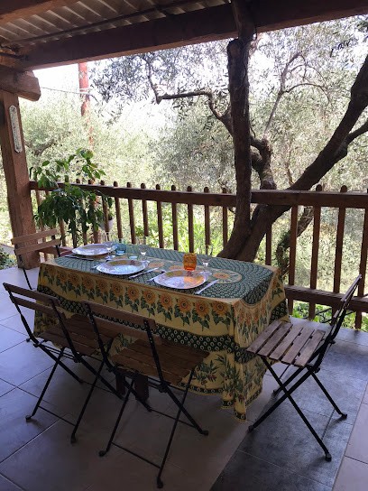Les Oliviers de Bastet, Chambre d'Hôtes à Bendejun
