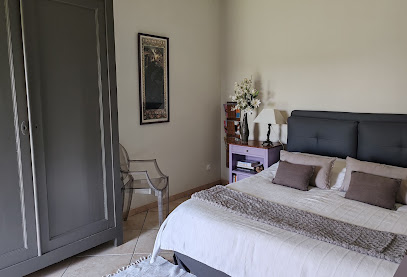 Chambres Et Table D'hôtes Gironde, Maison D'hôtes à Teuillac