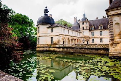 Auprès Du Château, Chambre d'Hôtes à Tanlay