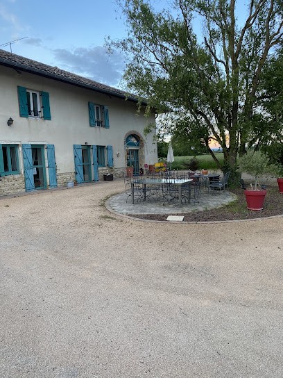 Au Jardin de la Vivance, Chambre d'Hôtes à Polliat