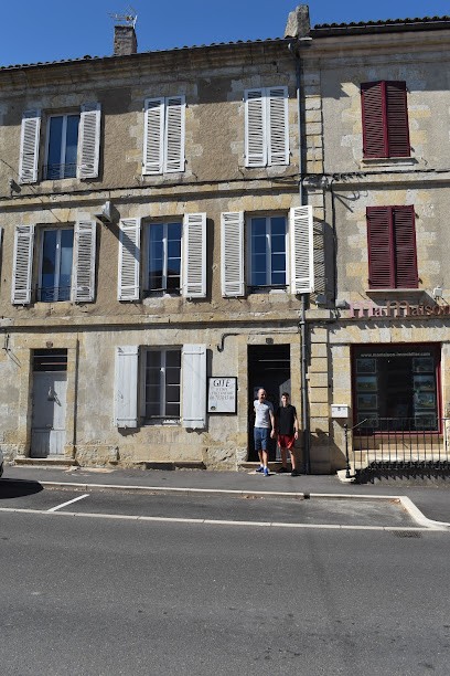 Le Réconfort - Gîte d'étape Pèlerins à Condom, Chambre d'Hôtes à Condom