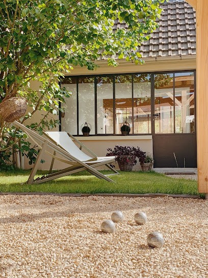L'Atelier d'ici Chambre d'hôtes Massage bien-être proche Fontainebleau, Chambre d'Hôtes à Thomery
