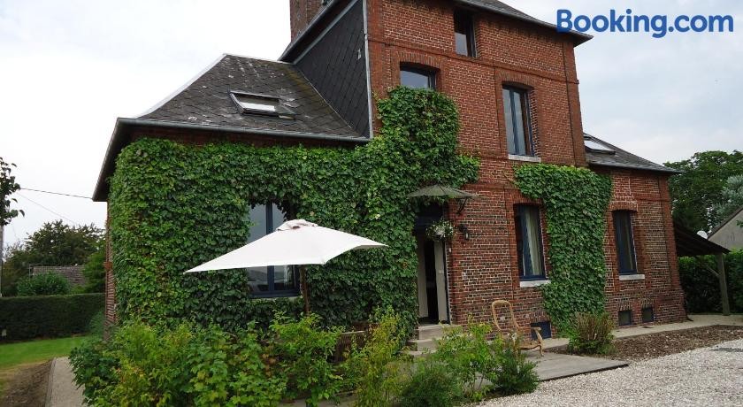 A la campagne, au calme, Chambre d'Hôtes à Montérolier