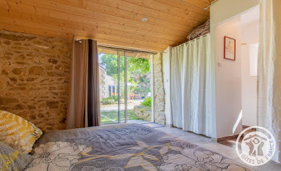 Gîte Les Sentis Chambre D'hôtes à Gennes-Val-de-Loire