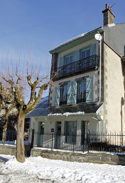 L.m.a, Chambre d'Hôtes à Mont-Dore