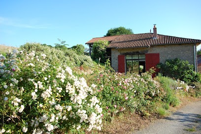 Clos bed and breakfast of Arthonnet, Chambre d'Hôtes à Flavignac