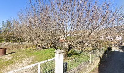 Le Mas des Ecoles, Chambre d'Hôtes à La Roque-d'Anthéron