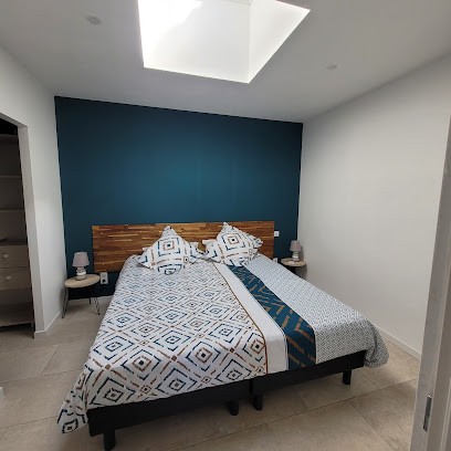 Gîte Le Saint Benoit, Location de Vacances à Lamillarié