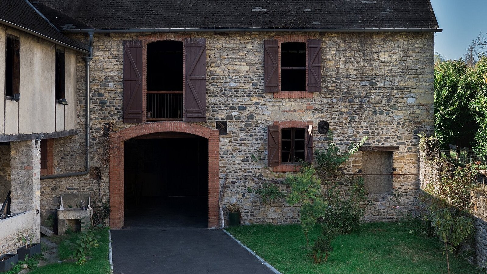 Les 3 Bérets, Chambre d'Hôtes à Oloron-Sainte-Marie