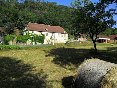 Le Village des Glycines, Chambre d'Hôtes à Carsac-Aillac