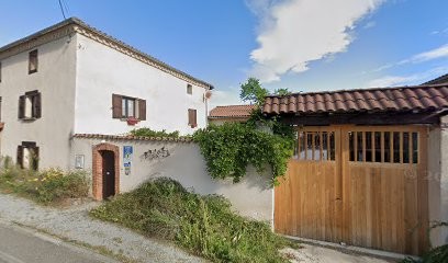 La Loge aux Hirondelles, Chambre d'Hôtes à Sail-sous-Couzan