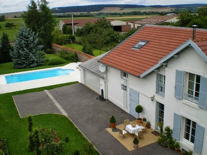 The House Anjelou, Maison d'Hôtes à Charny-sur-Meuse