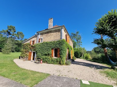 Maison Neuve Le Maine au Bois, Location de Vacances à Saint-Vallier
