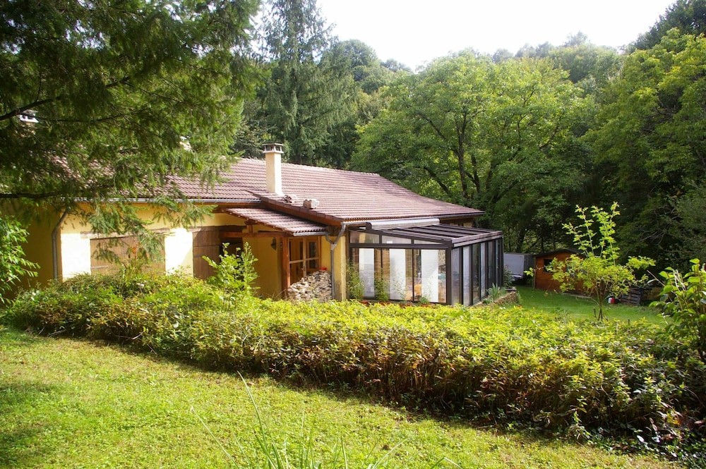 Moulin Lou Apmay, Chambre d'Hôtes à Saint-Cirgues