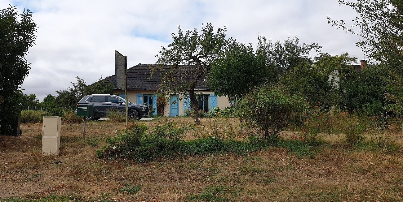 Le Hérisson Bleu, Chambre d'Hôtes à Herry