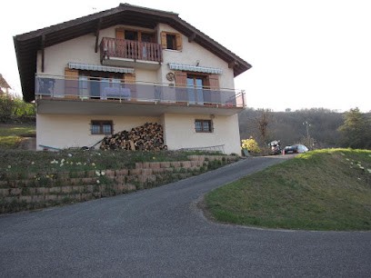 Bout du lac צימר בקצה האגם, Maison d'Hôtes à Conjux