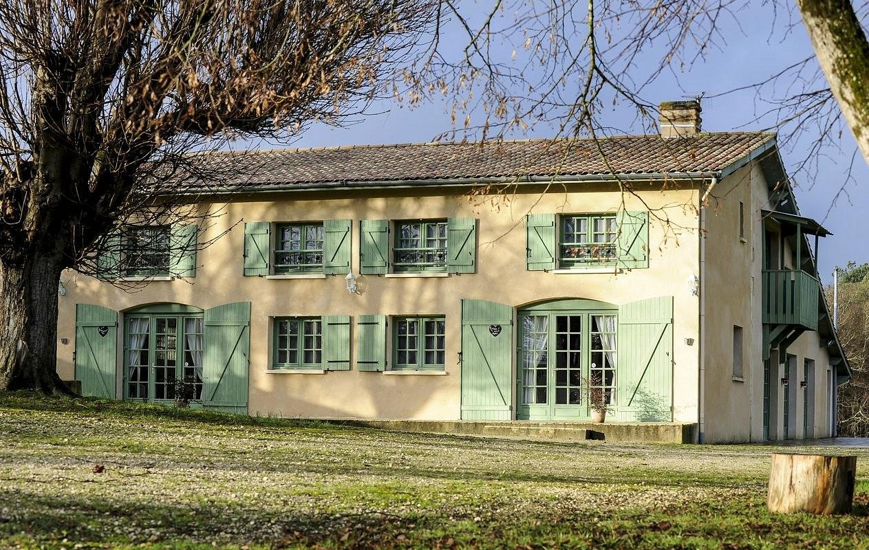 Le Clos Du Prince, Chambre d'Hôtes à Camarsac