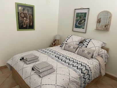 Studio Les Petits Lutins, Location de Vacances à Entraigues-sur-la-Sorgue