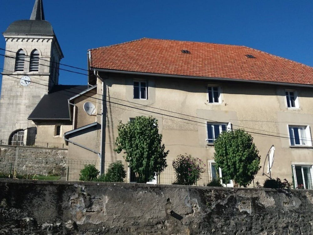 Le Clos Marie, Chambre d'Hôtes à Brénod
