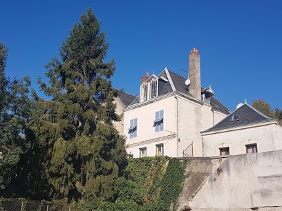 CÔTE SUD Chambres d'hôtes, Chambre d'Hôtes à Troo