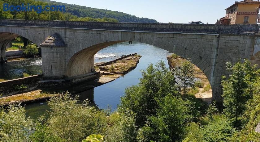 Chambre D´hôtes Léonie, Chambre d'Hôtes à Druillat