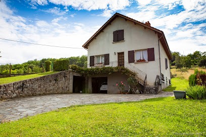Collas Christiane, Chambre d'Hôtes à Courpière