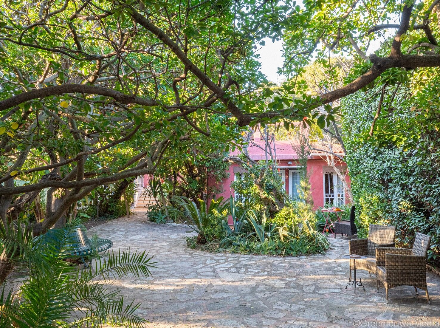 La Villa D'Orient, Chambre d'Hôtes à Marseille 08