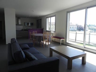Appartement Lily-Rose À Cerizay 79140, Location De Vacances à Cerizay
