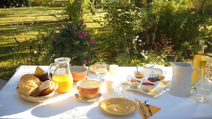 Chambre D’hôte A L'ombre Des Chênes - Gîtes De France, Chambre d'Hôtes à Orgueil