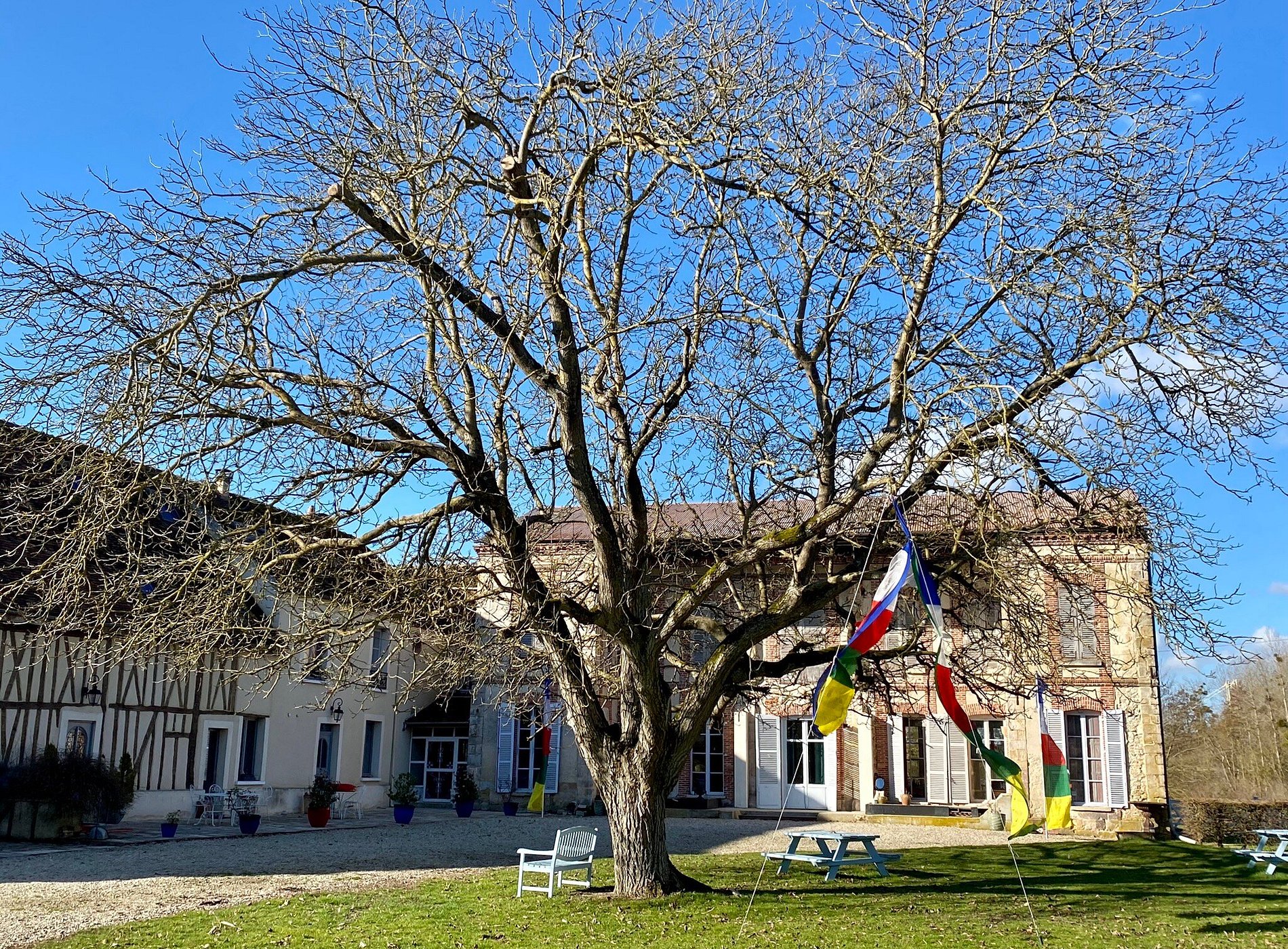 Maison Du Bonheur Domaine De Toussacq, Chambre D'hôtes à Villenauxe-la-Petite