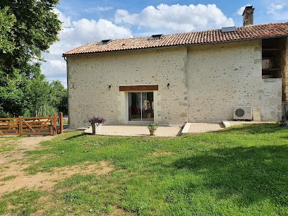 L'ETAPE DES VIGEALIERES, Chambre d'Hôtes à Bonnes