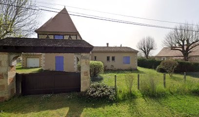 DOMAINE DES CYPRES, Chambre d'Hôtes à Saint-Avit-Saint-Nazaire